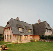 Sylt-Archsum Neubau unter Reet - 3.850.000,00 EUR Kaufpreis, ca.  194,00 m² Wohnfläche in Sylt (PLZ: 25980) Archsum