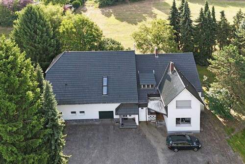 Übersicht aus der Vogelperspektive - 1 Zimmer Einfamilienhaus zum Kaufen in Bochum