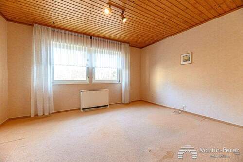 EG Schlafzimmer (Hauptwohnung) - 