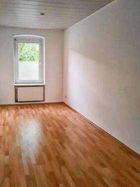 Arbeitszimmer - Mehrfamilienhaus, Wohnhaus mit 250,00 m&sup2; in Schöningen zum Kaufen