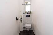 WC - 