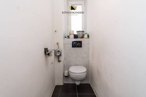 WC - 