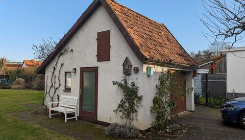 Garage und Geräteraum - 