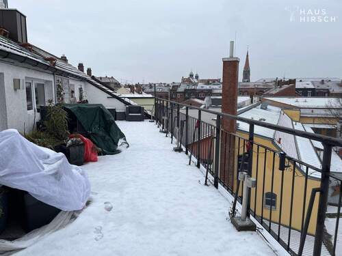 Dachterasse - Großzügige Wohnung mit großer Terrasse, Sauna und gemütlichem Kamin - Ihr neues Zuhause!