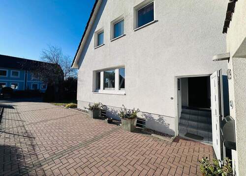 Hauseingang - Einfamilienhaus mit 149,00 m&sup2; in Celle zum Kaufen