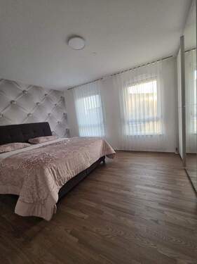 Schlafzimmer Ansicht 2 - 