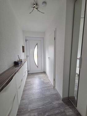 Eingangsbereich Diele Ansicht2 - 5 Zimmer Reihenmittelhaus in Laudenbach