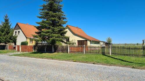 Straßenansicht - 8 Zimmer Einfamilienhaus in Markvippach