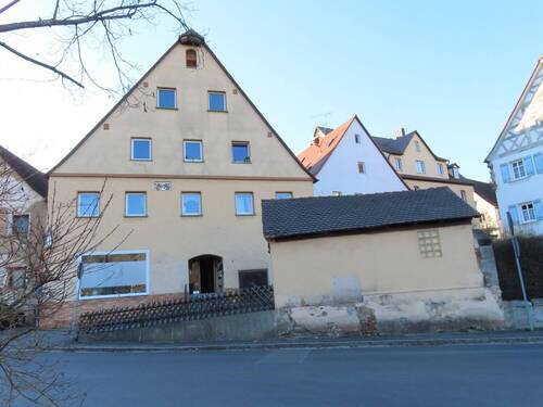 Haus - ***Dachboden zum Ausbau incl. Garage und Stellplatz !!!***
