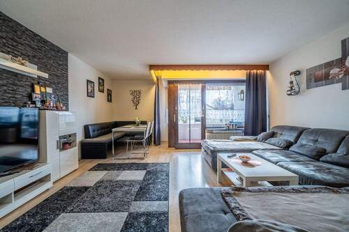 Wohn- und Essbereich - 3 Zimmer Etagenwohnung zum Kaufen in Altenstadt