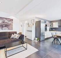 ORSCHOLZ: HELLE, SEHR GEPFLEGTE WOHNUNG (2 SCHLAFZI.) MIT ÜBERDACHTEM STELLPLATZ! - Mettlach / Orscholz