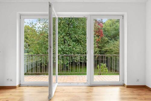 Zugang zum Südbalkon - 3 Zimmer Etagenwohnung in Hamburg