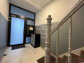 Treppenhaus EG - 1 Zimmer Gewerbeobjekt (Büro, Produktion, Verkauf) in Köln