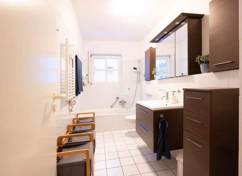 Bad EG links - Mehrfamilienhaus, Wohnhaus mit 516,00 m&sup2; in Mainz zum Kaufen