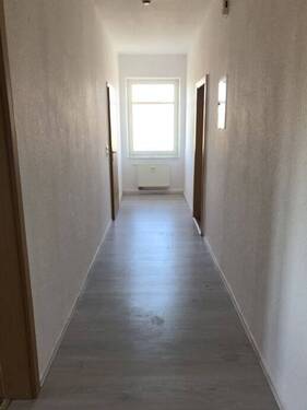 Bild 4 - Etagenwohnung mit 77,00 m&sup2; in Salzatal zur Miete