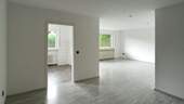 Flur - Etagenwohnung mit 95,00 m² in Kassel zur Miete