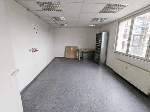 Raum mit Starkstromanschluss - 
