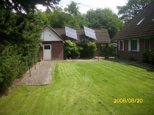 Carport mit Solaranlage - 