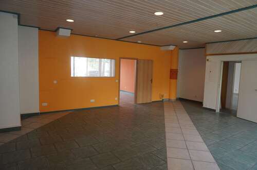 Raum EG Rechts III - 