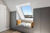 Hochwertige Einbauten und große Veluxfenster - 