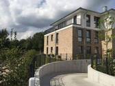 Tiefgaragenzufahrt - 3 Zimmer Etagenwohnung zur Miete in Borstel-Hohenraden