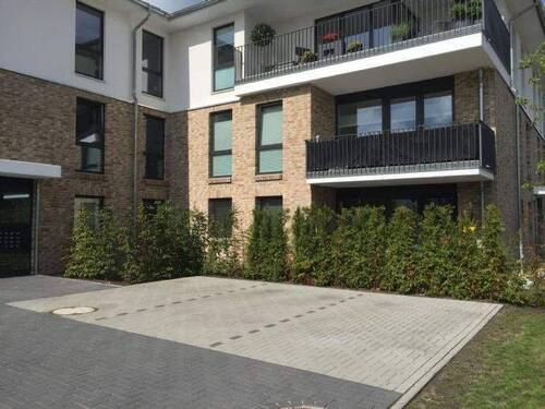 Außenstellplätze - 3 Zimmer Etagenwohnung in Borstel-Hohenraden