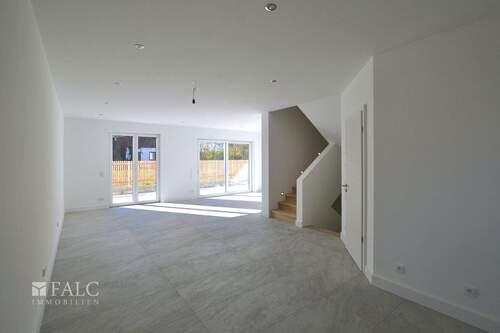 Wohnen - 6 Zimmer Doppelhaushälfte in Otterfing