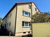 Hausansicht vor Fassadenarbeiten 1 - 