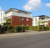 Holm bei Wedel: Schöne Komfort-Wohnung mit AufzugTG, Vollbad, FBH, EBK, West-Balkon uvm.