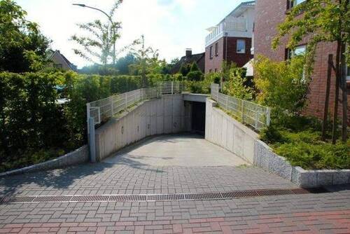 Lehmweg Einfahrt Tiefgarage.jpg - 