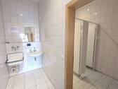 WC Damen mit Waschraum - 