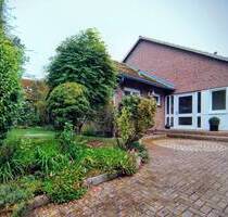 Heimelige 2-Zimmer Dachwohnung im Grünen! - Mustin