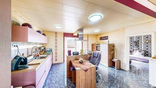 Küche - OG - 7 Zimmer Einfamilienhaus zum Kaufen in Fischbach bei Dahn