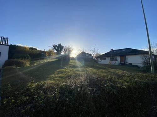 49F77086-8122-47B9-ACD5-7207E69112B5_1_102_o - Grundstück in Pluwig