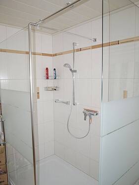 Begehbare Dusche_1(1).jpg - 