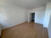 Zimmer 2 - 