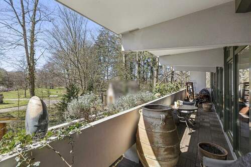 Balkon - 4 Zimmer Einfamilienhaus zum Kaufen in München