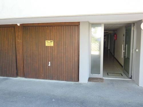 Garage.JPG - 