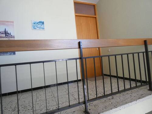 TreppenpodestvorWohnung.JPG - 3 Zimmer Etagenwohnung zum Kaufen in Eislingen/Fils