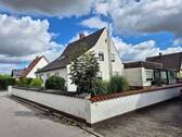 Ansicht - Großes Haus mit 176 Qm WFL und sonnigen Garten in guter Lage