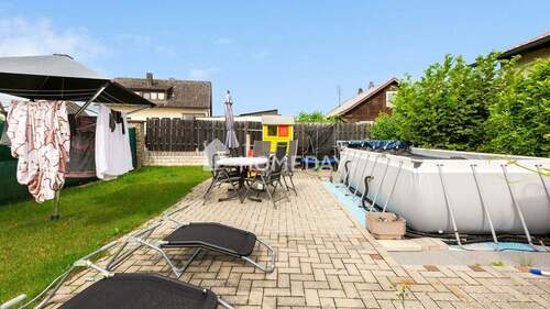 Terrasse 1 - Einfamilienhaus mit 240,00 m&sup2; in Vilseck zum Kaufen