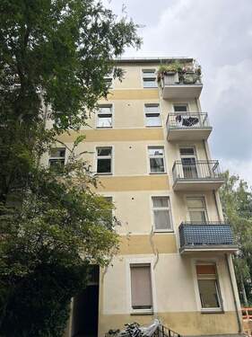 Hinterhaus - Mehrfamilienhaus, Wohnhaus zum Kaufen in Berlin