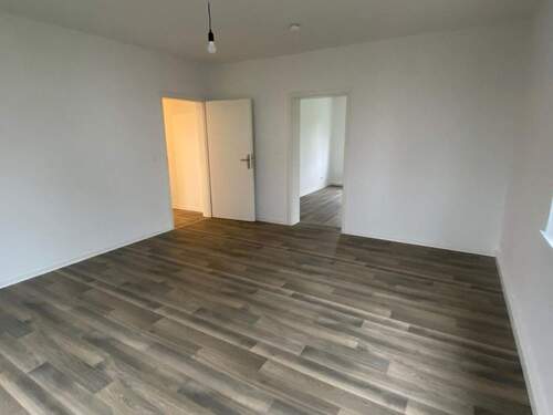 Wohnzimmer (2).jpeg - 3 Zimmer Etagenwohnung in Uslar