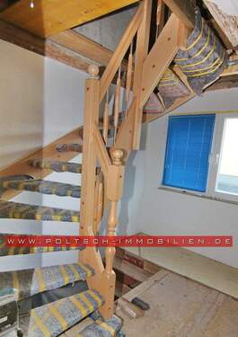 Treppe Obergeschoss - Einfamilienhaus mit 140,00 m&sup2; in Gera zum Kaufen