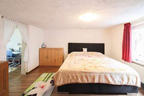 Schlafzimmer EG - 