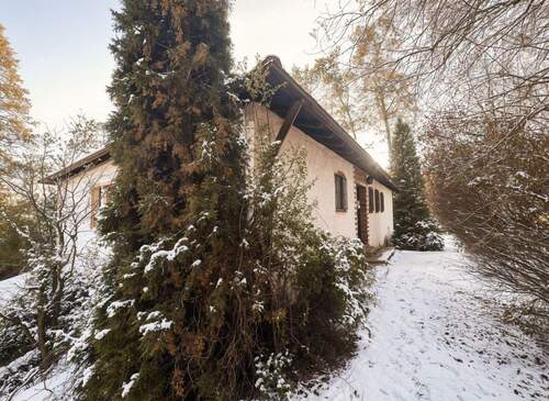 Eingangsbereich - Einfamilienhaus mit 115,00 m&sup2; in Sindelfingen zum Kaufen