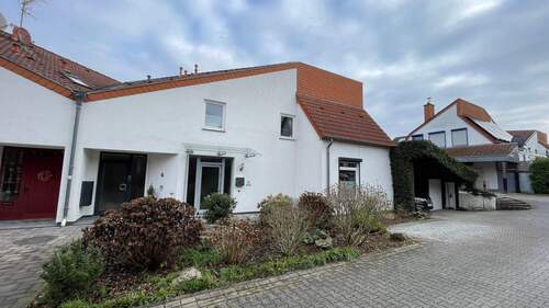 Ansicht - ! schönes Reiheneckhaus im Eschweiler Gartenhof sucht neue Familie zum Wohlfühlen !