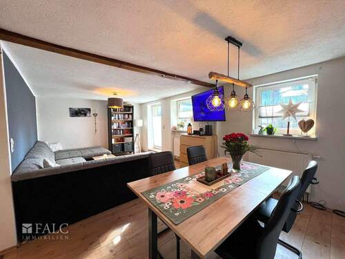 Wohn-und Essbereich - Mehrfamilienhaus, Wohnhaus mit 110,00 m&sup2; in Patzig zum Kaufen