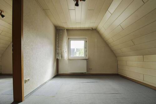 Schlafzimmer 3 OG - 