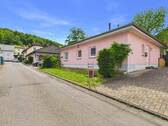 Hausansicht - Bungalow - barrierefrei in ruhiger Wohnlage